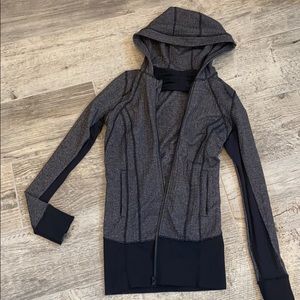 Lululemon zip up jacket, Grey/black houndstooth